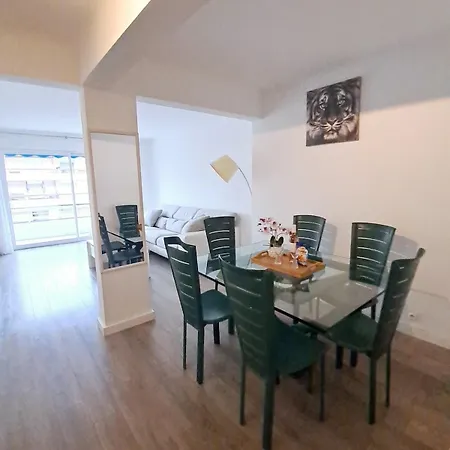 4 - Person With Sea View Terrace * كان