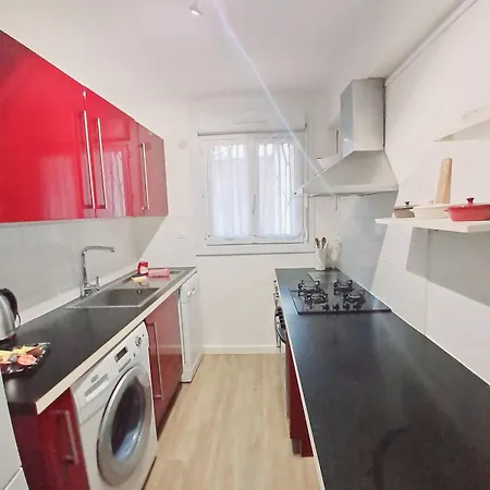 شقة 4 - Person With Sea View Terrace *