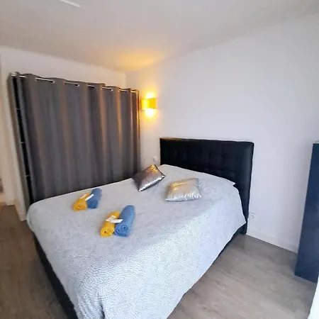 4 - Person With Sea View Terrace *
